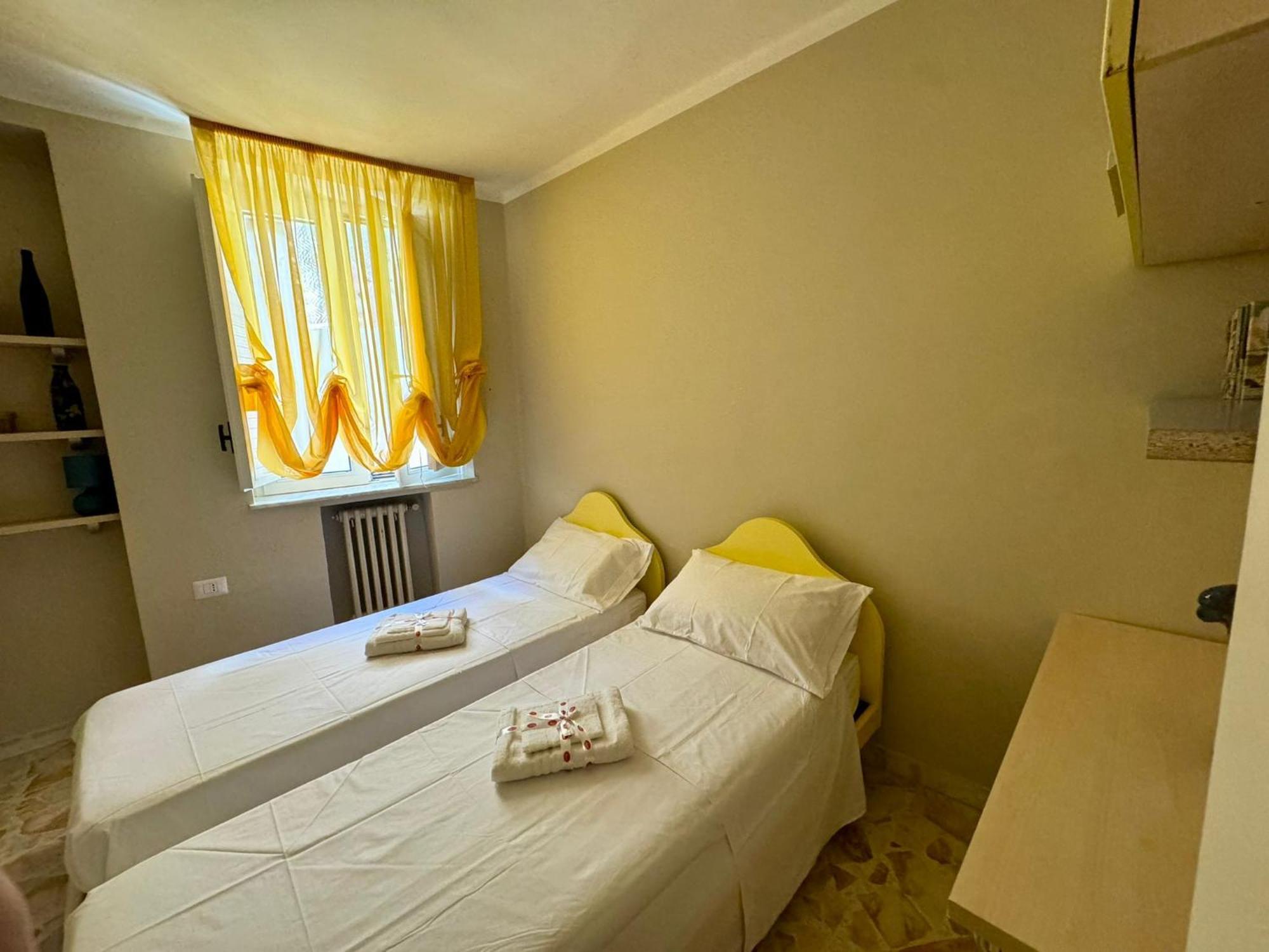 Appartement Ely House à Monte SantʼAngelo Extérieur photo