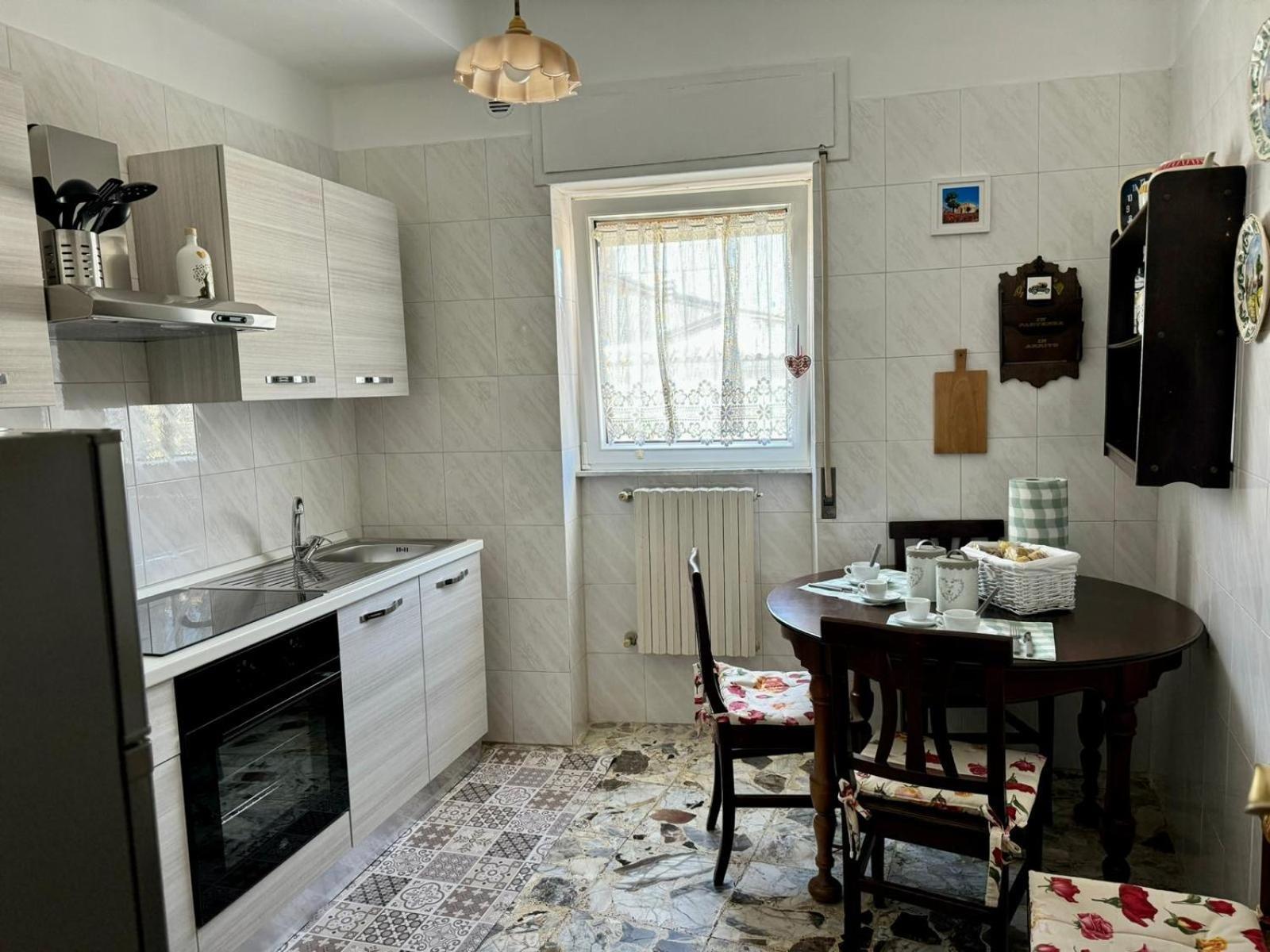 Appartement Ely House à Monte SantʼAngelo Extérieur photo