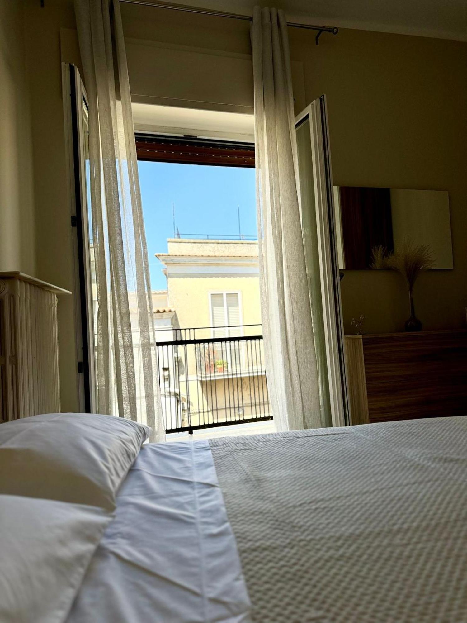 Appartement Ely House à Monte SantʼAngelo Extérieur photo