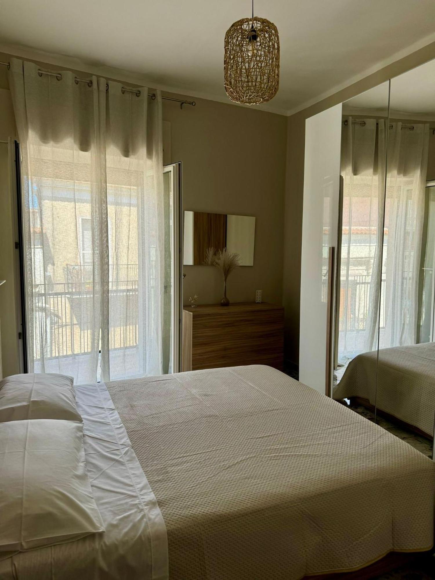 Appartement Ely House à Monte SantʼAngelo Extérieur photo