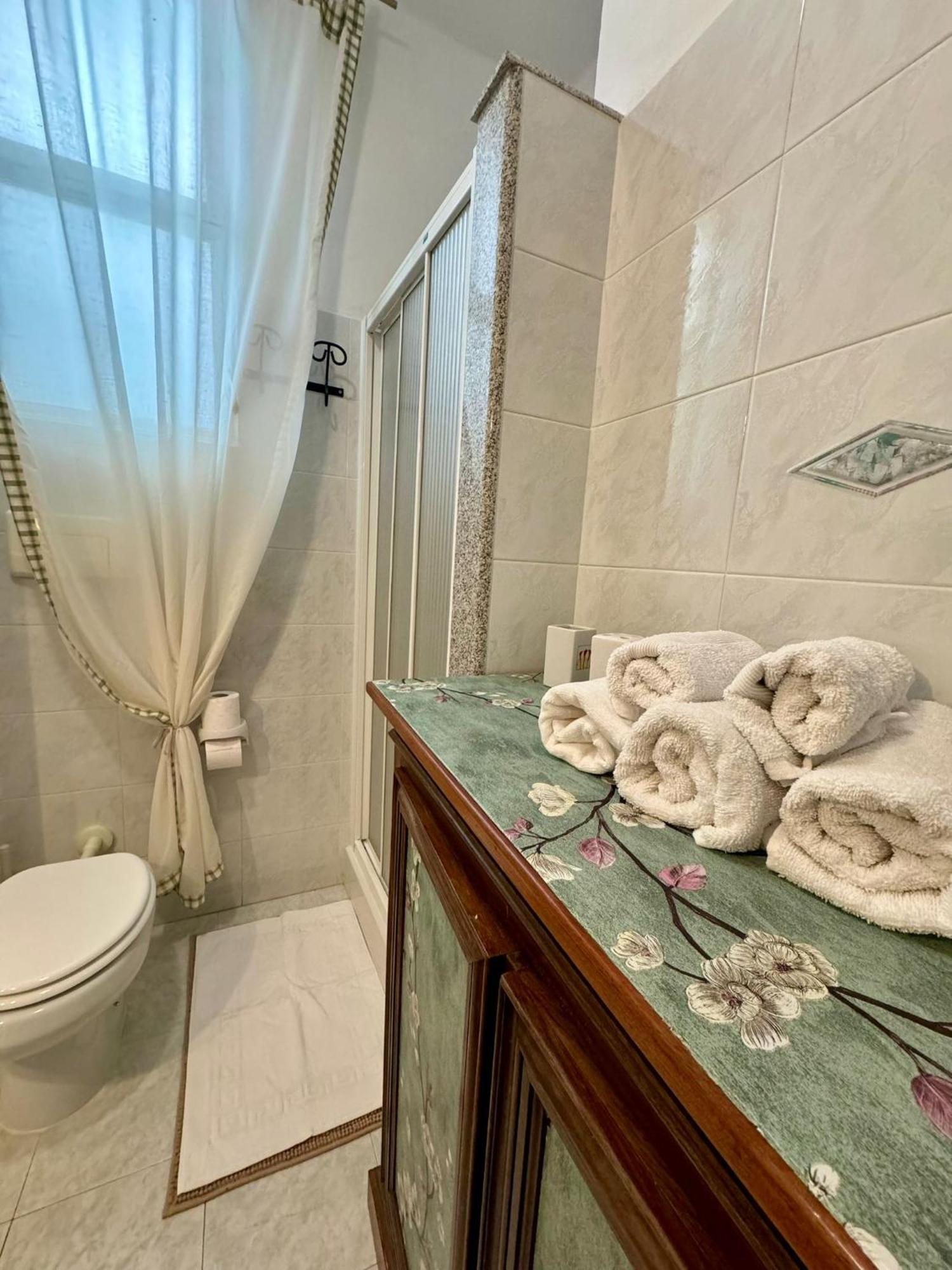 Appartement Ely House à Monte SantʼAngelo Extérieur photo