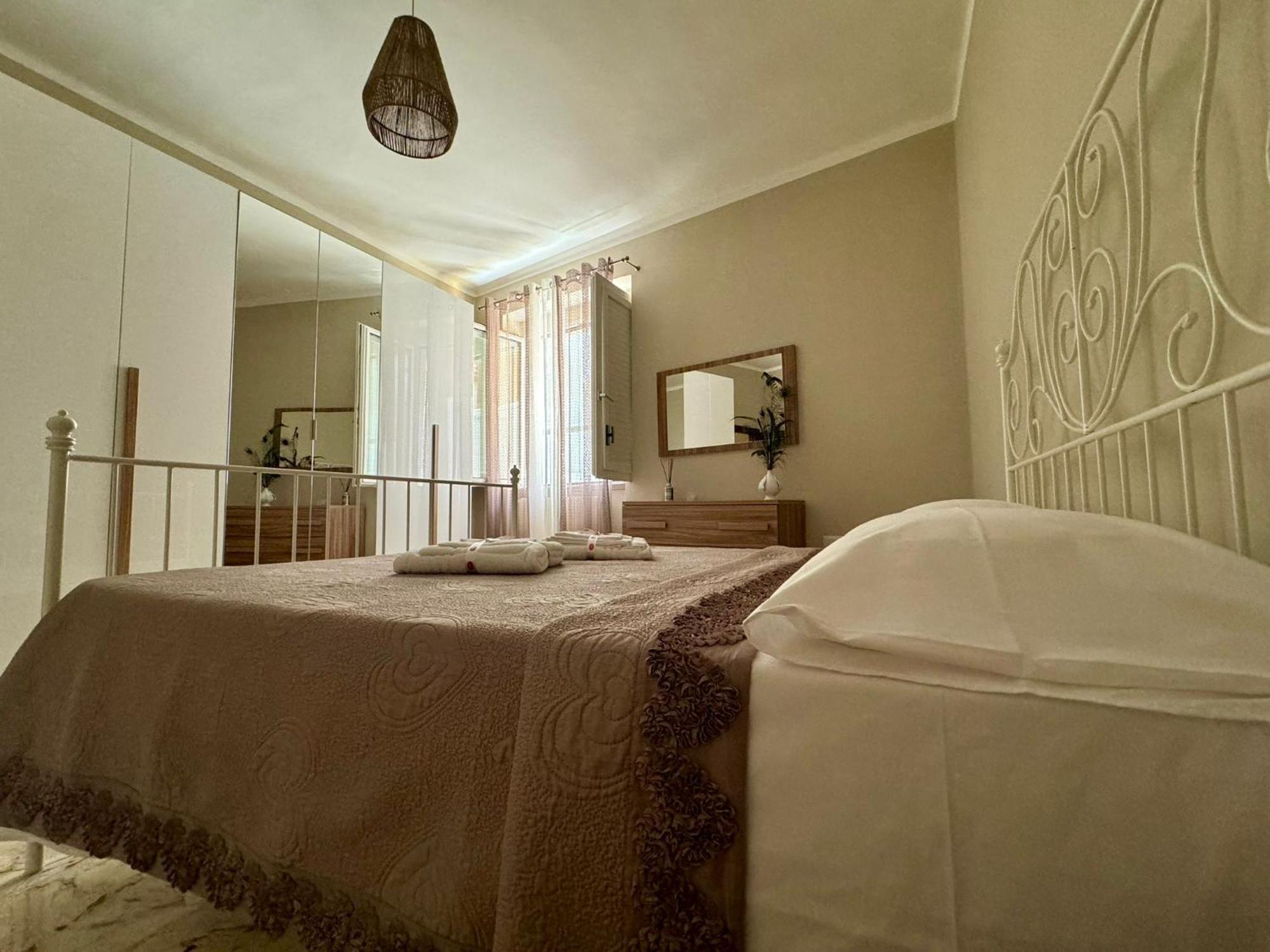 Appartement Ely House à Monte SantʼAngelo Extérieur photo